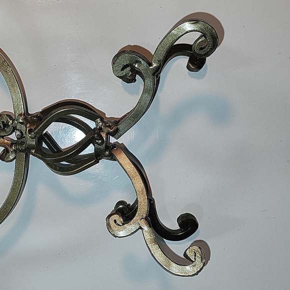 Bronze Plated Quartz Clock - Picture 9 of 14